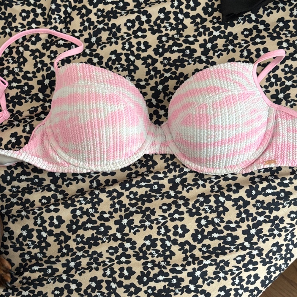 PINK Victoria's Secret Striped Pink and White Bra